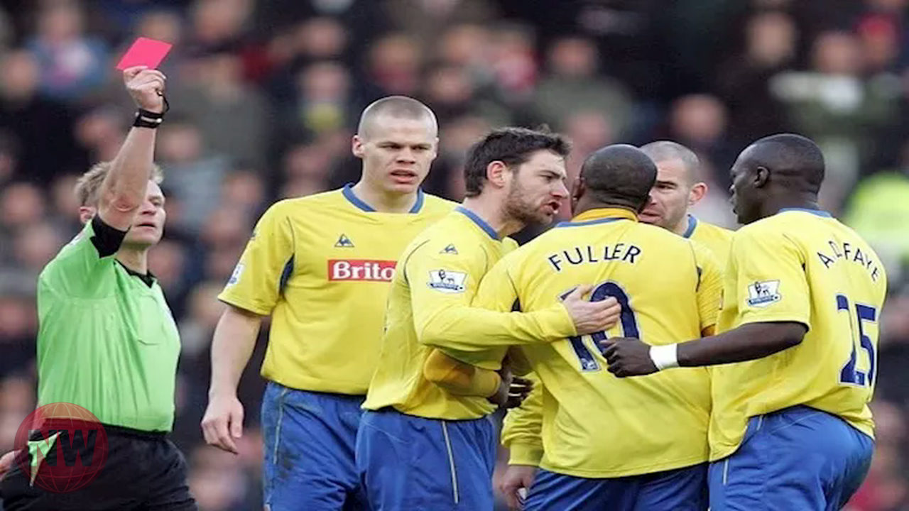 حكم فرنسي يطرد 24 لاعبًا وجماهير في مباراة هواة