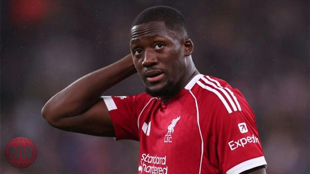 ليفربول يقترب من تجديد عقد مدافعه الفرنسي إبراهيما كوناتي