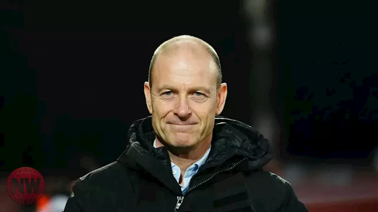 مدرب الأهلي ينتقد التحكيم وأرضية الملعب بعد التعادل مع سيراميكا