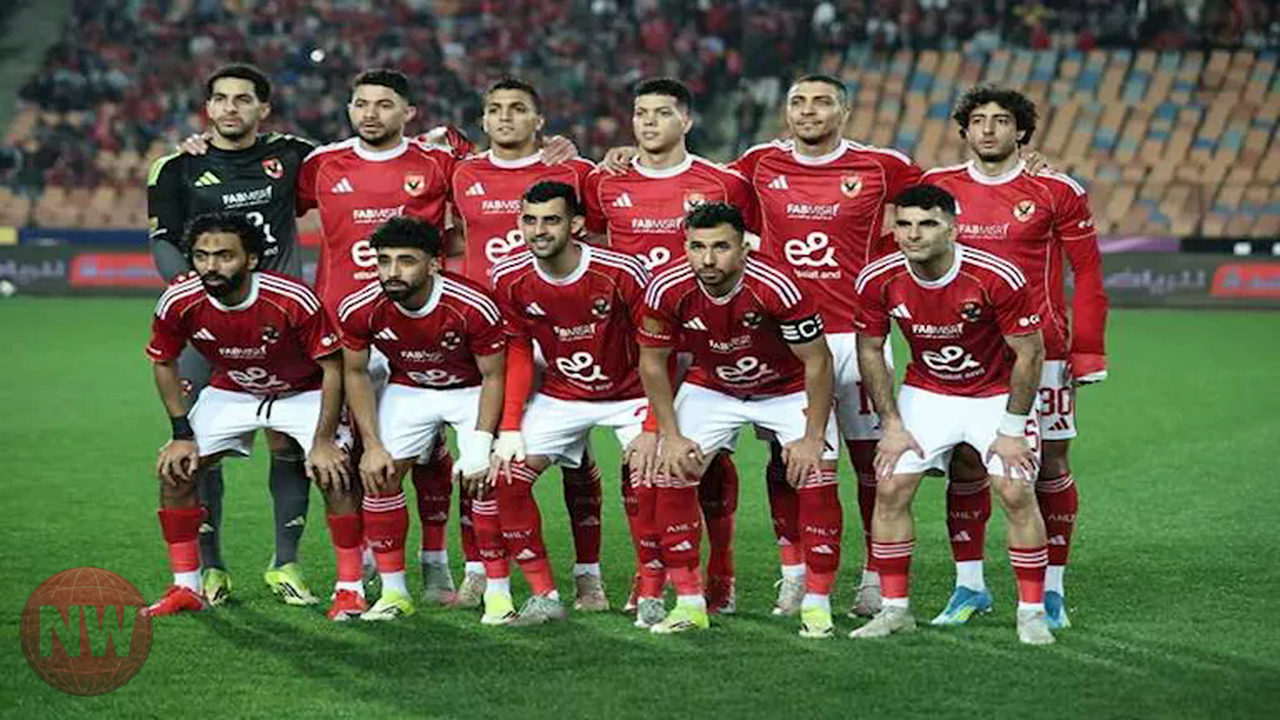 الأهلي يقاتل لاستعادة صدارة الدوري المصري في سباق محموم