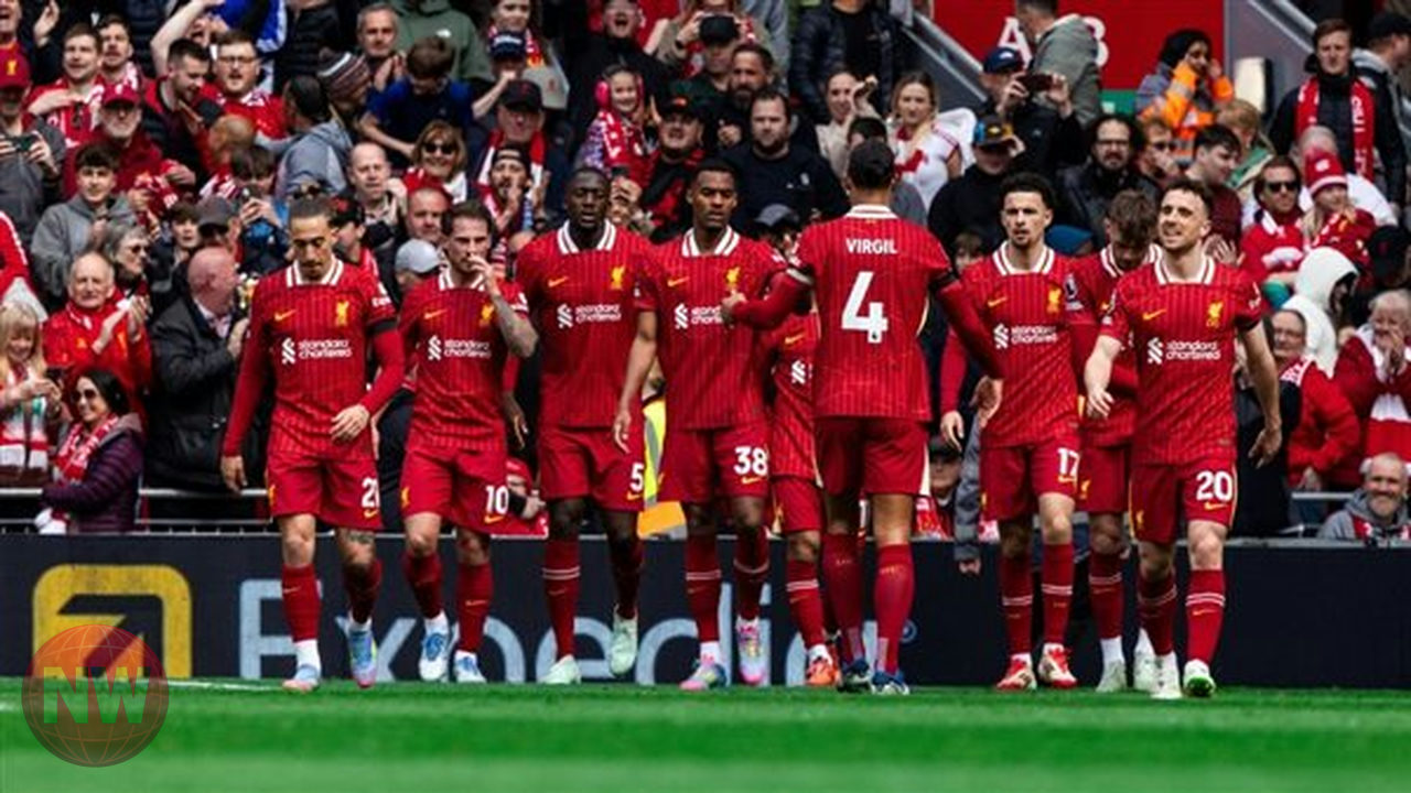 محمد صلاح يفتتح التسجيل لليفربول في ديربي الميرسيسايد أمام إيفرتون