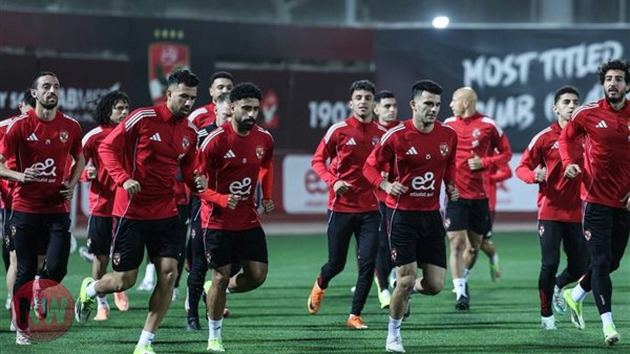 الأهلي المصري يدرس تفعيل بند شراء أشرف داري مقابل 750 ألف يورو