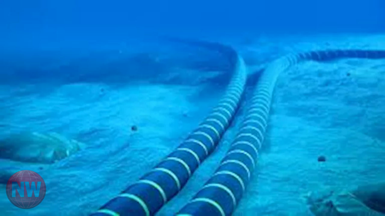 تهديدات إيرانية جديدة تستهدف كابلات الإنترنت البحرية في مضيق هرمز