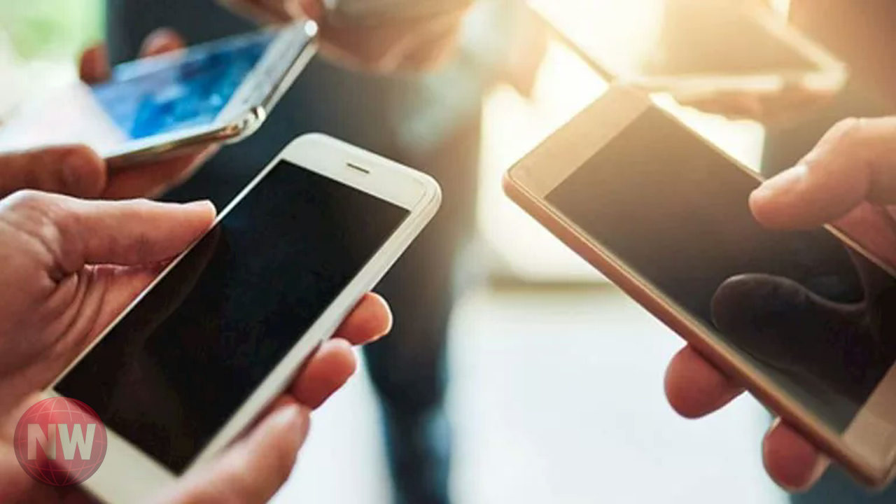 نمو استخدام الإنترنت الثابت والمحمول 36% و12% على التوالي