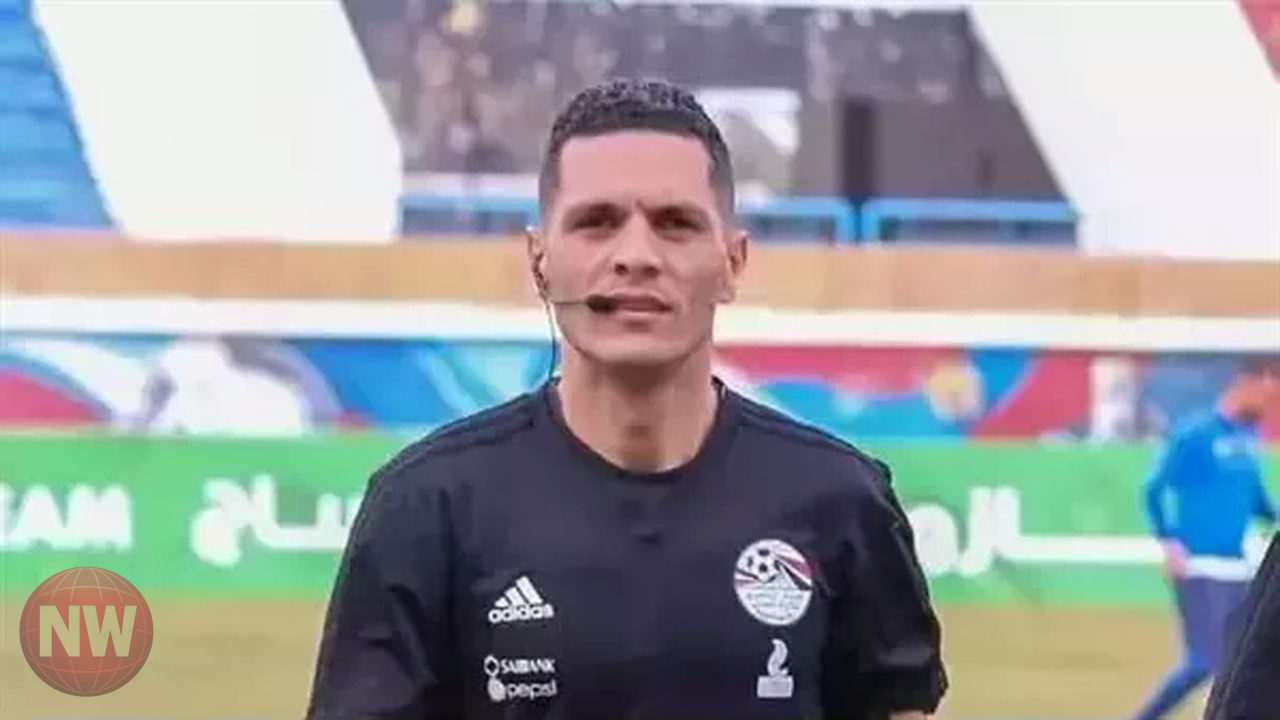 محمود وفا يقود طاقم تحكيم مباراة المصري وسموحة بالدوري