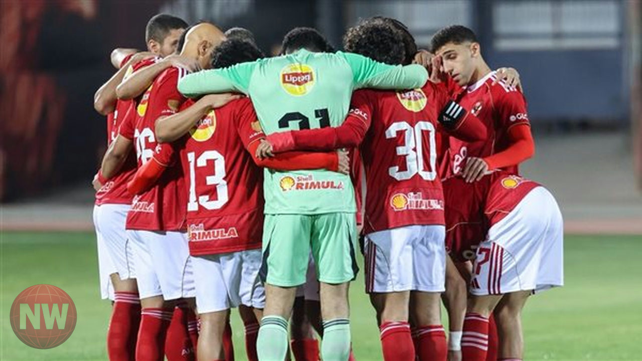 الأهلي يواجه بيراميدز بتشكيلته الأساسية في صراع الدوري المصري