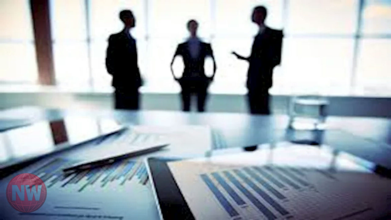 مؤشر مديري المشتريات المصري ينكمش لأدنى مستوى منذ يناير 2023