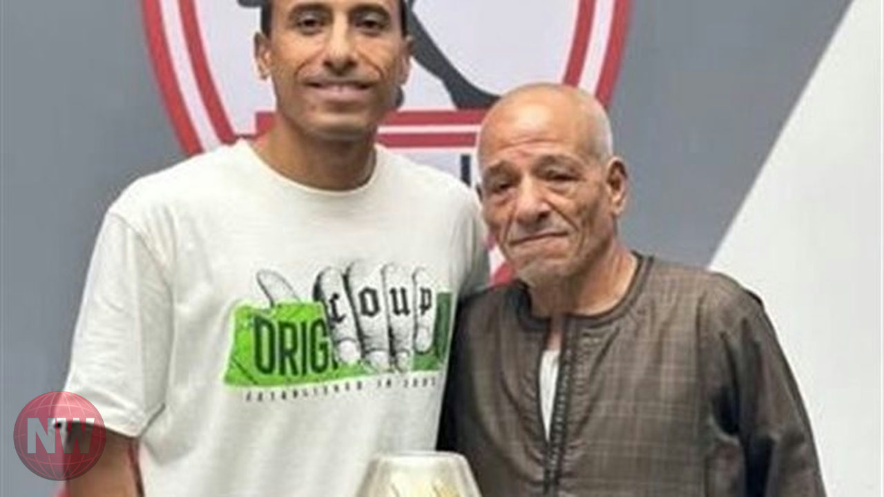 وفاة والد محمد عبد الشافي نجم الزمالك السابق