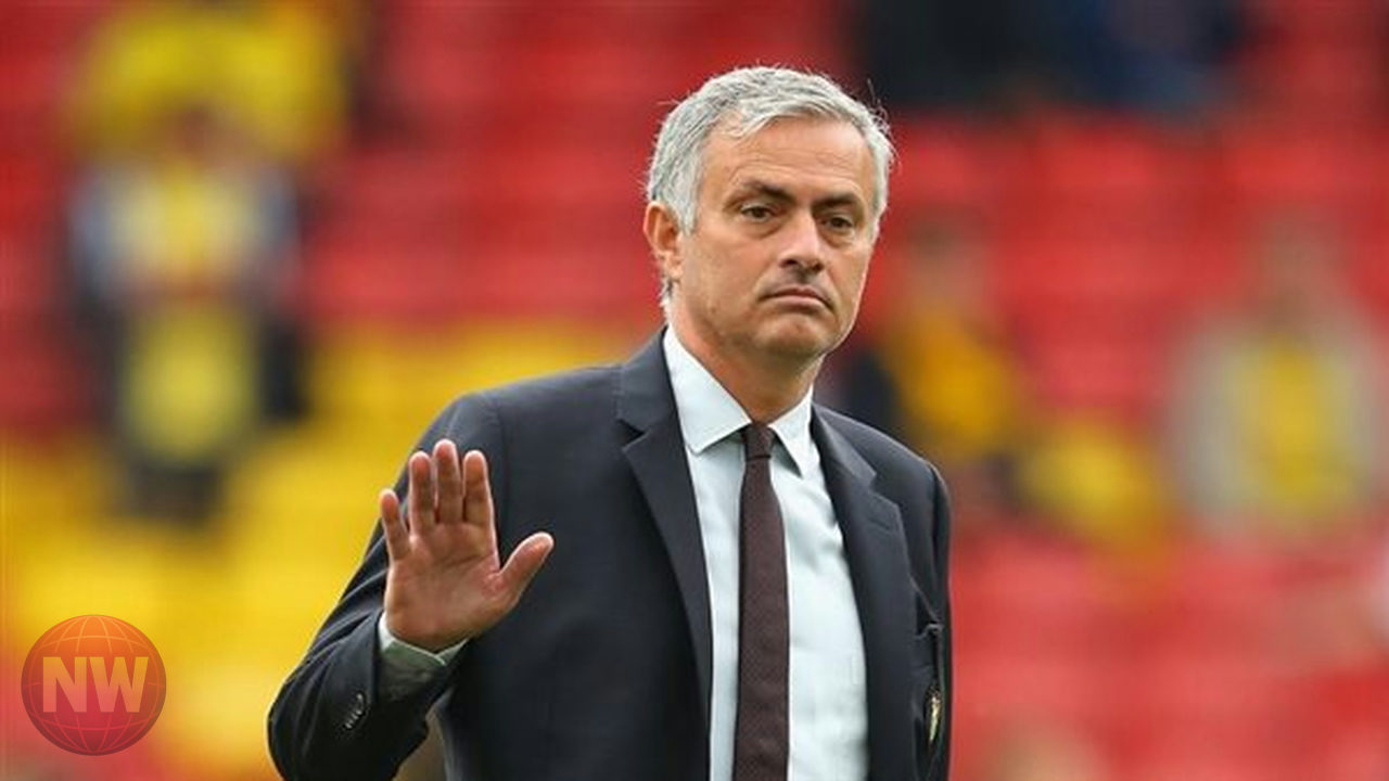 ريال مدريد يضع عينه على دومفريس لتدعيم الظهير الأيمن الصيف المقبل