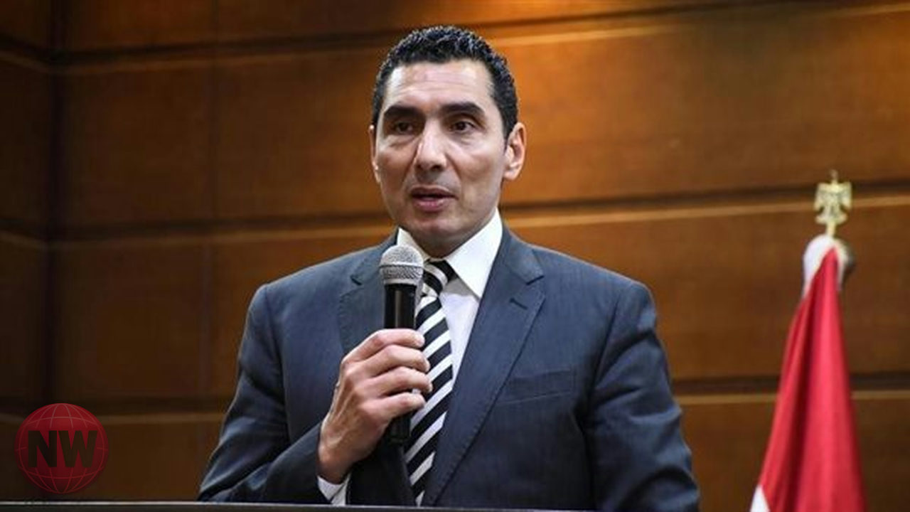 وزير الرياضة يتطلع لتطوير الدوري المصري بمشاركة القطاع الخاص