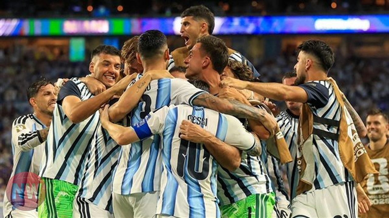 سكالوني يعلن تشكيل الأرجنتين لمواجهة سويسرا في ربع نهائي كأس العالم 2026