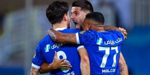 الهلال يقسو على الاتحاد بثلاثية في الكلاسيكو وينفرد بصدارة الدوري السعود