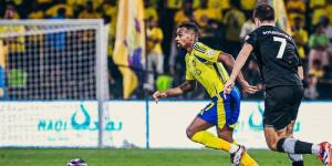 شوط أول سلبي بين النصر والشباب في دوري روشن السعودي