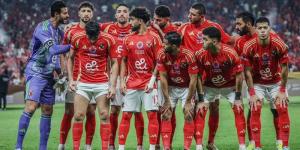 نجم الزمالك السابق يُعلق على تتويج الأهلي بكأس القارات الثلاث(تفاصيل)