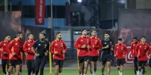 الموعد والقنوات الناقلة مباراة الأهلي وسيراميكا في الدوري المصري