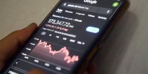 اقتراب
      سعر
      البتكوين
      من
      90
      ألف
      دولار