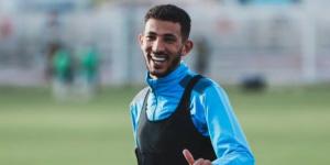 الضحكة مالية وشه.. أول ظهور لـ أحمد فتوح في تدريبات الزمالك بعد انتهاء أزمته