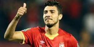 فاروق
      جعفر:
      محمد
      شريف
      لن
      يفيد
      الزمالك..
      وناصر
      منسي
      أفضل
      منه