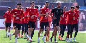 الأهلي
      يختتم
      تدريباته
      غدًا
      استعداداً
      لمواجهة
      طلائع
      الجيش
      فى
      الدوري