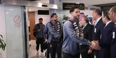 بعثة الأهلي تصل الرياض لخوض مواجهة الزمالك في السوبر الإفريقي