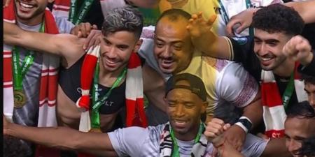 مراسم تتويج الزمالك بلقب السوبر الإفريقي بعد ملحمة ركلات الترجيح أمام الأهلي