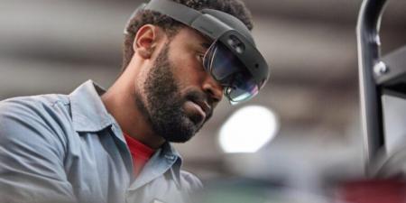 مايكروسوفت تؤكد إيقاف إنتاج نظارات HoloLens 2