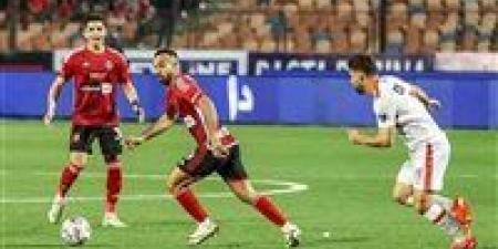 تعرف
      على
      معلقي
      مباراة
      الأهلي
      والزمالك
      في
      السوبر
      المصري