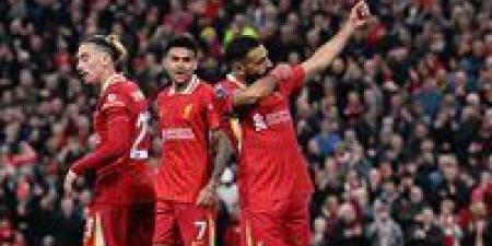 محمد
      صلاح
      يقود
      تشكيل
      ليفربول
      الرسمي
      أمام
      ليفركوزن
      في
      دوري
      أبطال
      أوروبا