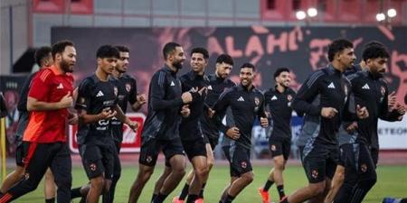 9
      لاعبين..
      غيابات
      الأهلي
      أمام
      زد
      اليوم
      في
      الدوري
      المصري