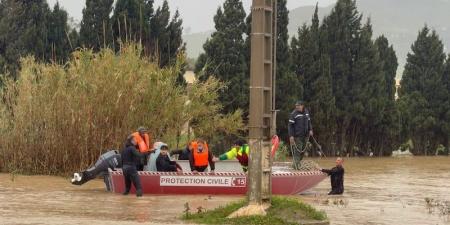 فيضانات
      جنوب
      إسبانيا
      تدفع
      السلطات
      إلى
      اليقظة
      والحذر
      في
      شمال
      المغرب