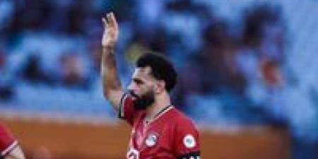 محمد
      صلاح
      يستجم
      مع
      عائلته
      بعد
      ...