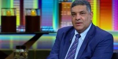 "أبو
      الهول":
      مصر
      تضع
      وحدة
      سوريا
     ...