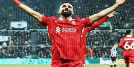 محمد صلاح يقود ليفربول لتحطيم توتنهام بثلاثية في الشوط الأول (فيديو)