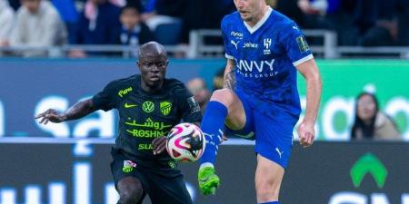 الاتحاد والهلال "حبايب"، الزعيم يتعادل مع العميد 0-0 بالشوط الأول (فيديو)