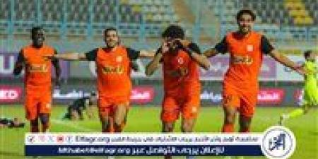 خالد
      الغندور:
      فاركو
      يحسم
      مصير
      محمود
      جهاد
      من
      عروض
      الزمالك
      وبيراميدز