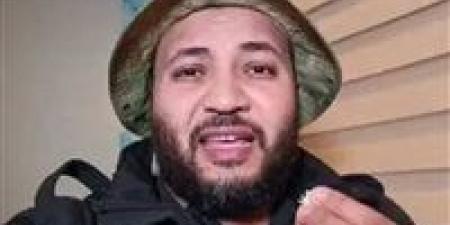 حكومة
      الجولاني
      تعرض
      شرطين
      للإفراج
      عن
      الإرهابي
      أحمد
      المنصور