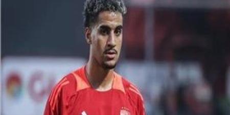 سمير
      محمد
      يقود
      هجوم
      الأهلي
      أمام
      فاركو
      غدا
      بالدوري