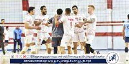 فريق
      طائرة
      الزمالك
      ينهي
      تحضيراته
      لمواجهة
      الشرطة
      القطري