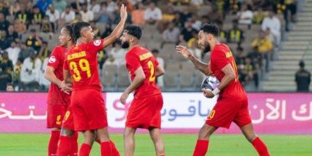 شاهد..
      بث
      مباشر
      لمباراة
      القادسية
      والرائد
      في
      دوري
      روشن
      السعودي