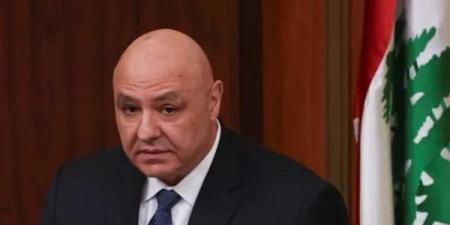 الرئيس
      اللبناني
      يتسلم
      دعوة
      ...