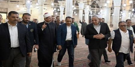 مدبولي
      من
      مسجد
      السيد
      البدوي
      بطنطا:
      تطوير
      شامل
      لإحياء
      الهوية
      الروحية
      وتحويل
      المنطقة
      إلى
      مقصد
      سياحي
      وثقافي