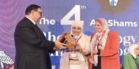 جامعة
      عين
      شمس
      تطلق
      المؤتمر
      السنوي
      الرابع
      للروماتيزم
      والمناعة