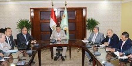 وزيرا
      التضامن
      الاجتماعي
      والزراعة
      واستصلاح
      الأراضي
      نتائج
      مبادرة
      "ازرع"
      والاستعداد
      لتدشين
      مرحلة
      جديدة