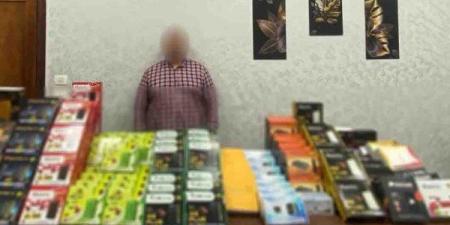 ضبط صاحب محل يبيع أجهزة لفك شفرات القنوات الفضائية بدون ترخيص بالمنوفية