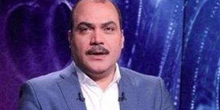 محمد
      الباز
      يتقدم
      ببلاغ
      إلى
      المدعى
      العام
      العسكرى
      للتحقيق
      مع
      نجيب
      ساويرس