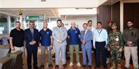 خدمات
      عالمية..
      رضا
      محمد
      أبو
      عمارة
      يبحث
      تطوير
      صالة
      كبار
      الزوار
      بمطار
      عدن
      الدولي
