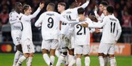 ريال
      مدريد
      يهزم
      إشبيلية
      بثنائية
      نظيفة
      في
      الليجا