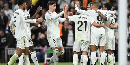 بعد
      موسم
      للنسيان..
      ريال
      مدريد
      ...