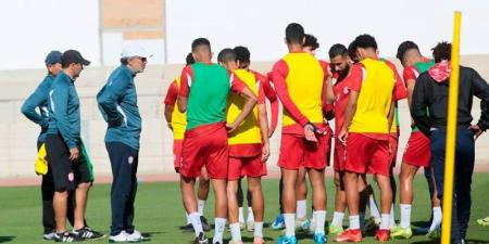 حسنية
      أكادير
      تعود
      إلى
      "ملعب
      أدرار"