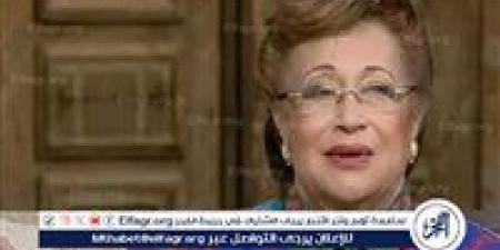 بعد
      جدل
      على
      السوشيال
      ميديا..
      "دي
      فلوس
      ميراث
      العيلة
      "رئيسة
      جامعة
      اكتوبر
      تقر
      بمصدر
      الأموال
      وتتهم
      حفيدها
      بسرقتها
      بالكامل